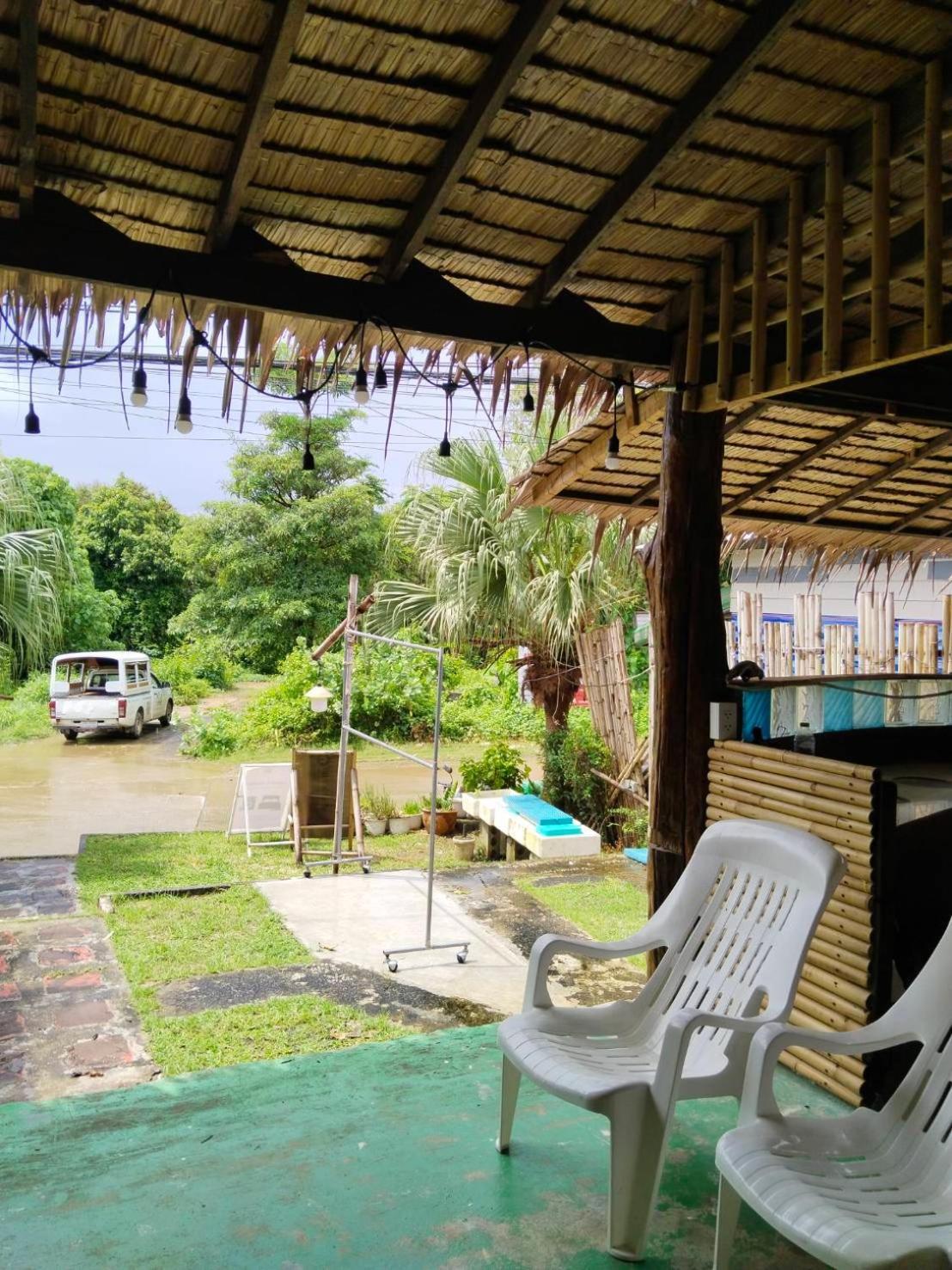 Tiki Bar-Kantiang Guesthouse Ko Lanta Exterior foto